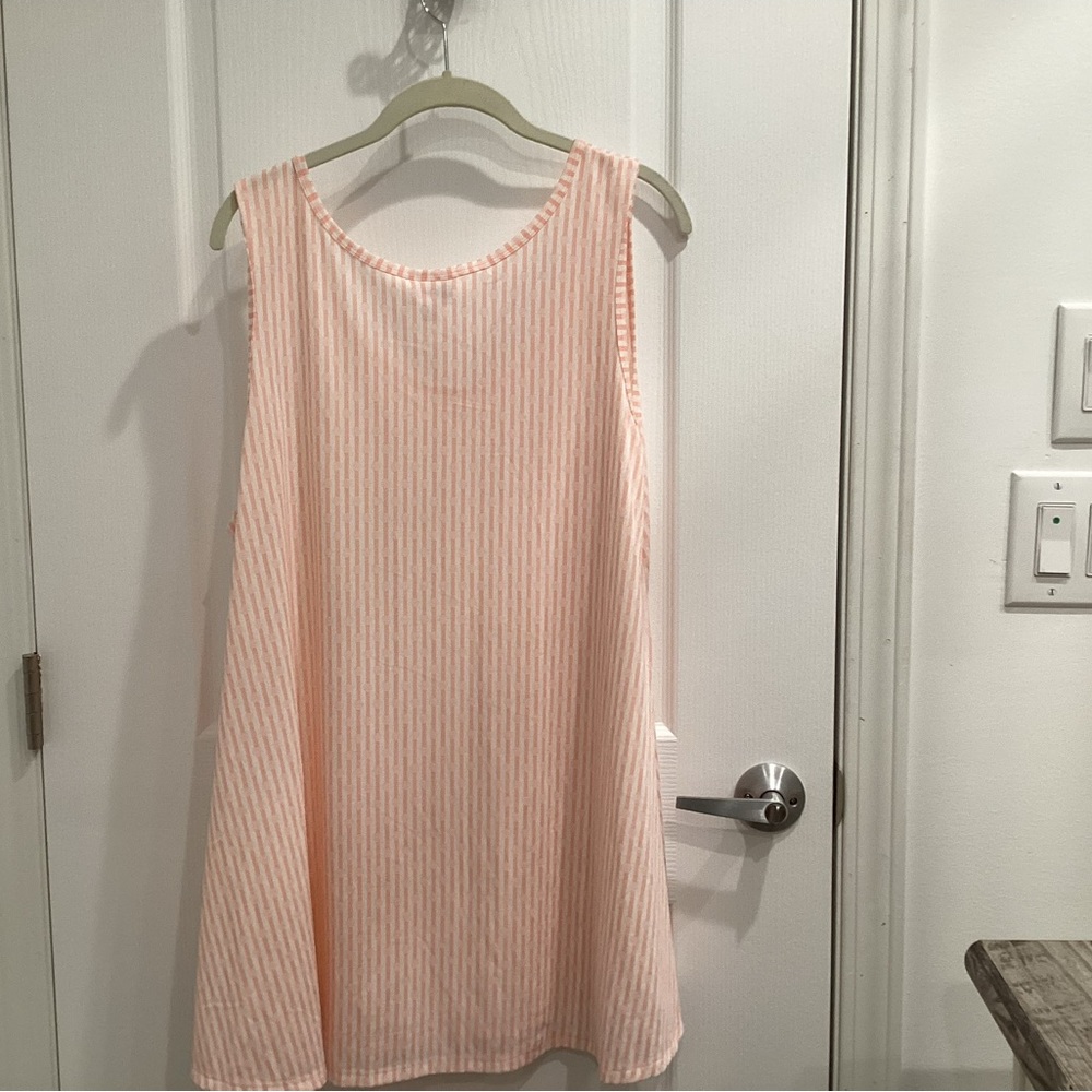 LuLaRoe Pink and White Striped Tee - Picture 3 of 9
